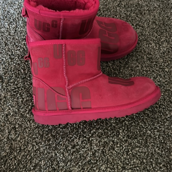 Classic Mini Scatter Graphic - Picture 2 of 5